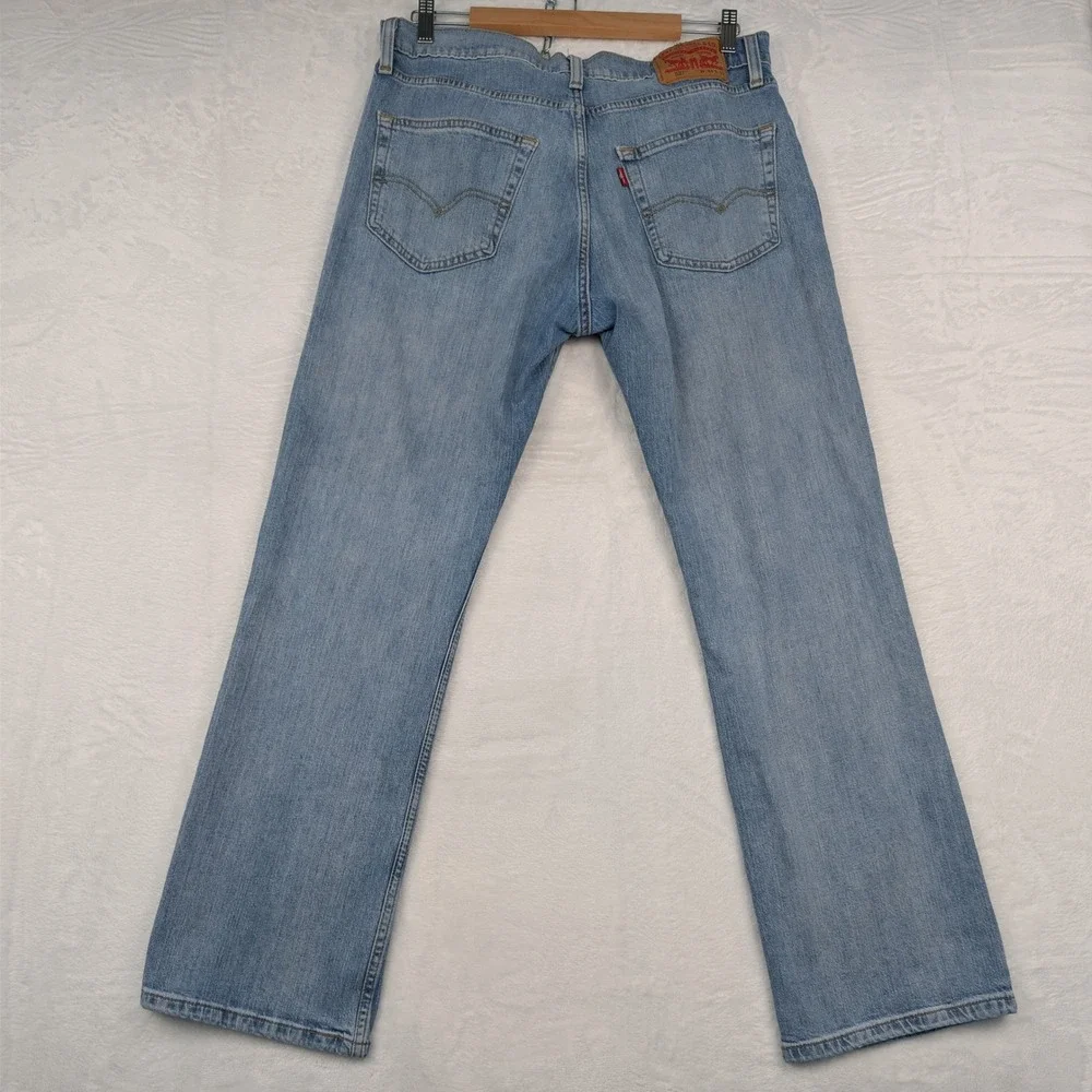 Levi's 527 Jeans Men's 35x31 Light Blue Slim Bootcut Denim Zip‎ Fly Light Modern